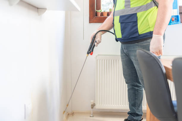 Best Wasp Removal Services  in Williamsport, IN